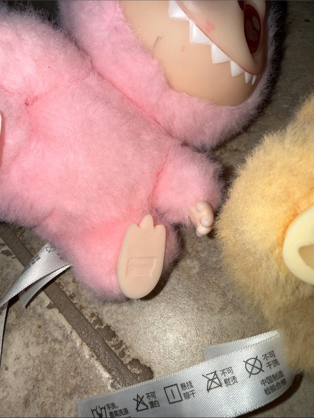 Set of 2 The Monsters Lafufu